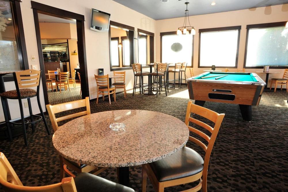 The Tillamook Inn Екстер'єр фото